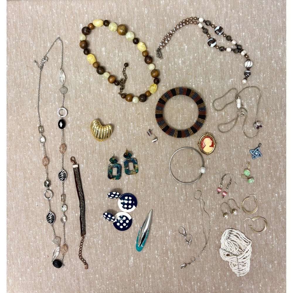 20 Pc Vintage Costume Jewelry Lot Sterling Silver Cameo
